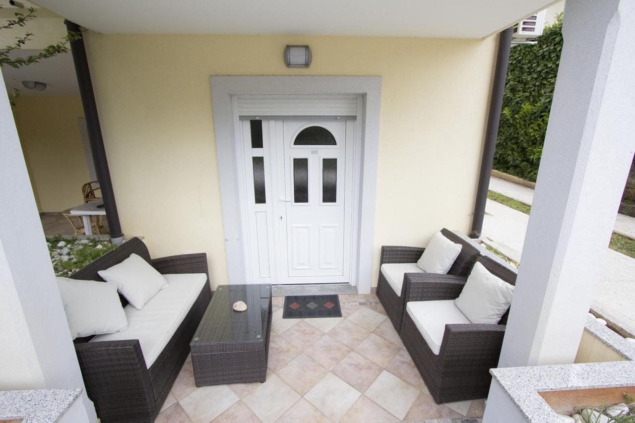 רוביני Apartments Rajci מראה חיצוני תמונה