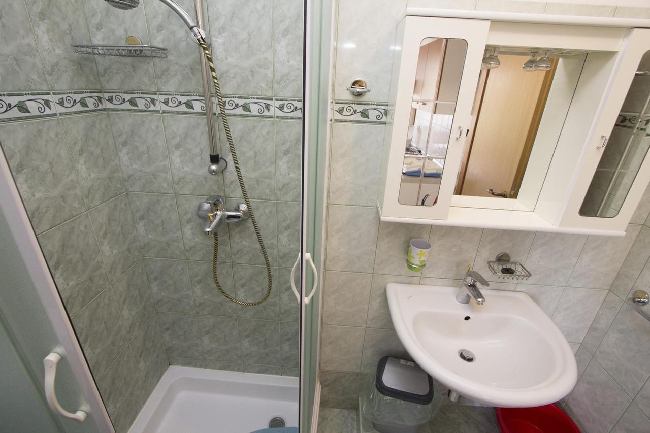 רוביני Apartments Rajci מראה חיצוני תמונה