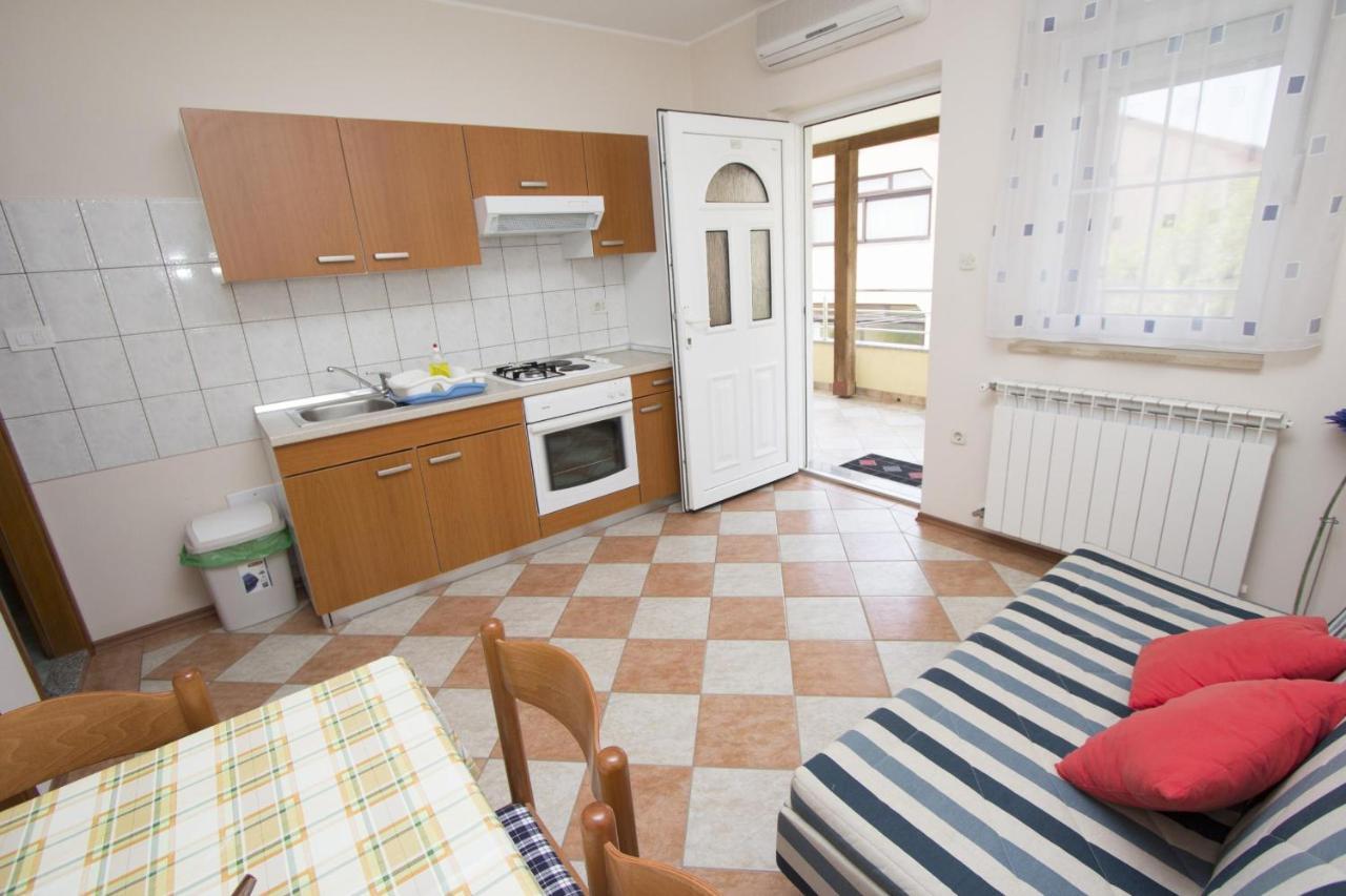 רוביני Apartments Rajci מראה חיצוני תמונה