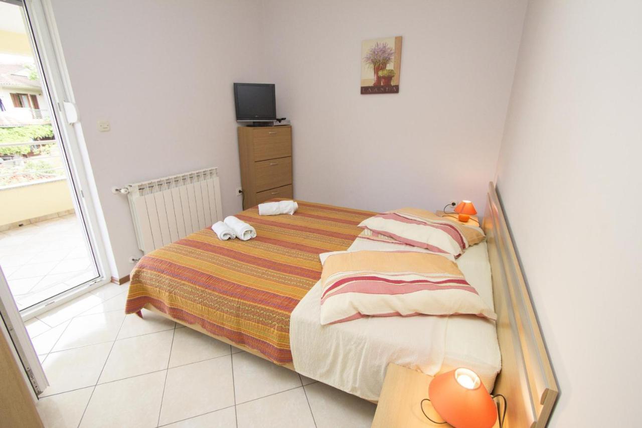 רוביני Apartments Rajci מראה חיצוני תמונה